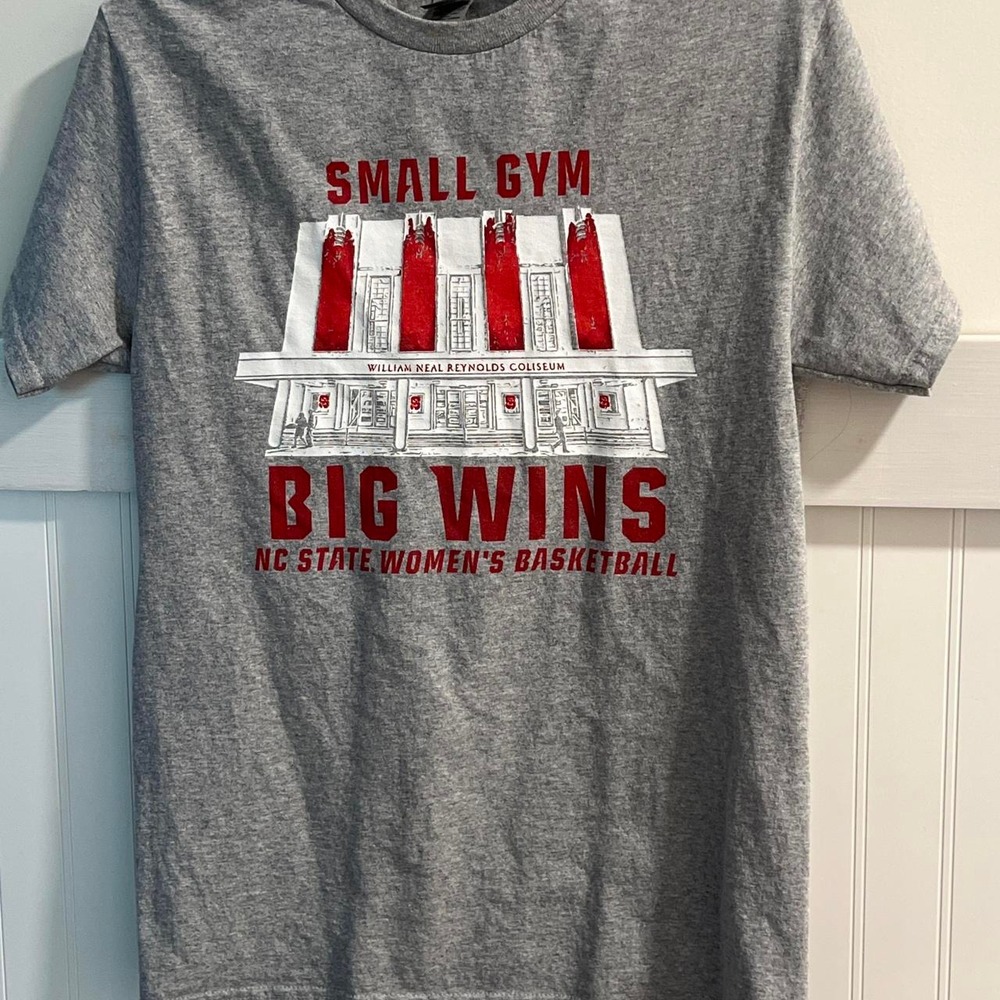 NC State Womens S Basketball Tee "Small Gym Big WIns" Graphic Wolfpack
